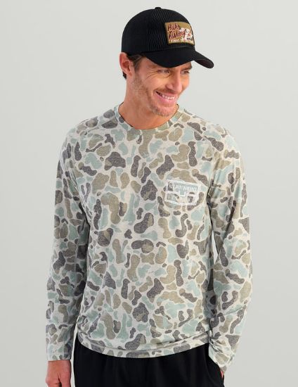 Picture of Huk - Drift Long Sleeve Graphic Crew Shirt |  Volcanic Ash Camo